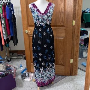 ARIANNA BY HOWARD'S MAXI DRESS  S/M